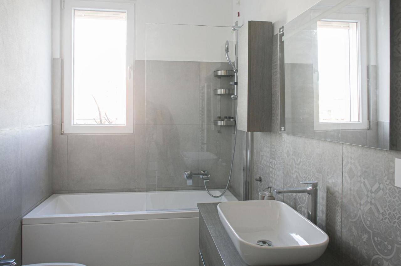 Apartamento Bnbutler - Govone - Ampio E Luminoso Con Terrazza