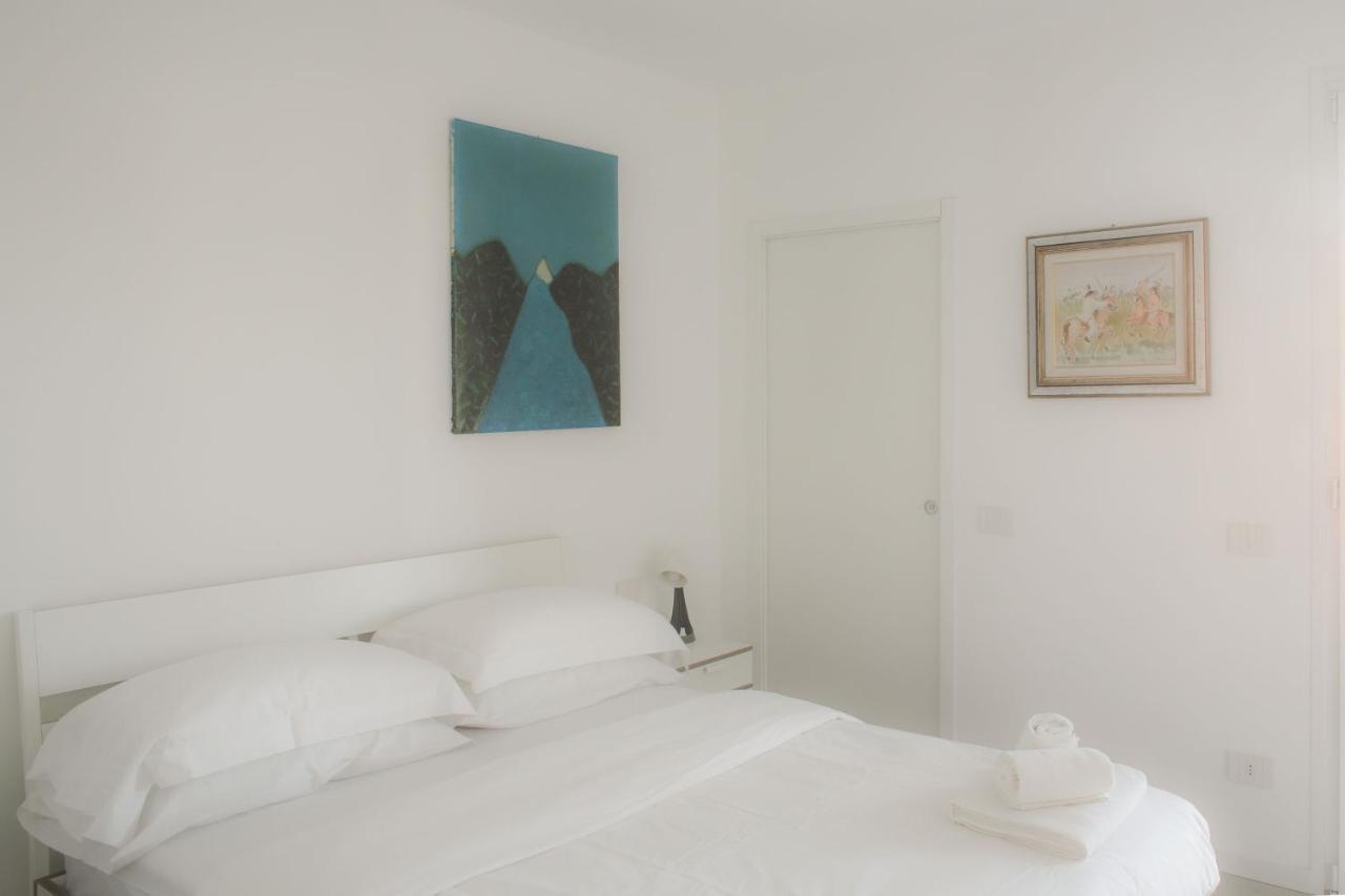 Apartamento Bnbutler - Govone - Ampio E Luminoso Con Terrazza